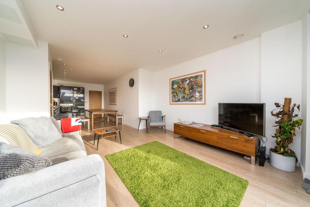 New 2Bd Flat 4Mins To Excel Centre Fast City Links Apartman London Kültér fotó
